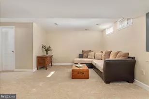 13117 Tingewood Ct, Herndon, VA 20171 - Photo 37