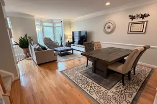 4224 Lower Park Dr, Fairfax, VA 22030 - Photo 9