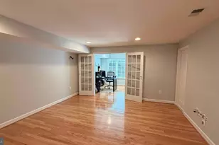 4224 Lower Park Dr, Fairfax, VA 22030 - Photo 25
