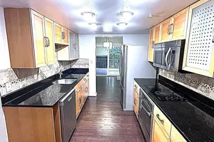 2103 Glencourse Ln, Reston, VA 20191 - Photo 3