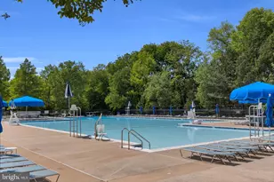 6458 Woodmere Pl, Centreville, VA 20120 - Photo 25