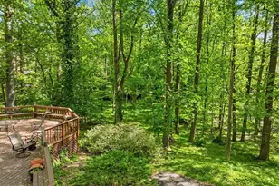 8545 Old Dominion Dr, McLean, VA 22102 - Photo 15