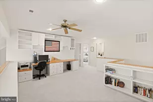 1424 Belcastle Ct, Reston, VA 20194 - Photo 19