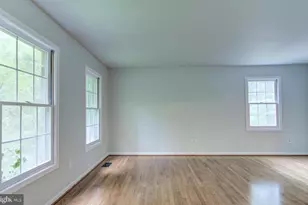 3222 Brookings Ct, Fairfax, VA 22031 - Photo 11