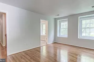 3222 Brookings Ct, Fairfax, VA 22031 - Photo 15