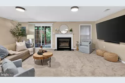 7412 Gillingham Row, Alexandria, VA 22315 - Photo 35