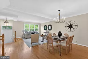 7412 Gillingham Row, Alexandria, VA 22315 - Photo 5