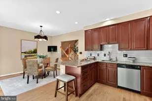 7412 Gillingham Row, Alexandria, VA 22315 - Photo 13