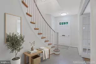 8301 Forrester Blvd, Springfield, VA 22152 - Photo 21