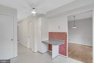 8301 Forrester Blvd, Springfield, VA 22152 - Photo 19