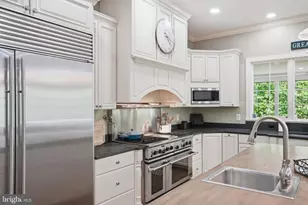 1133 Springvale Rd, Great Falls, VA 22066 - Photo 19