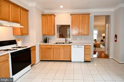 2444 Laura Mark Lane, Herndon, VA 20171 - Photo 21