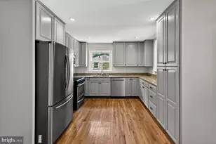 1109 Hillcrest Dr SW, Vienna, VA 22180 - Photo 41