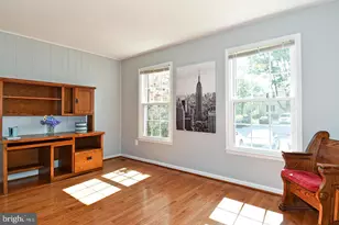 7414 Willshire Hunt Ct, Springfield, VA 22153 - Photo 5