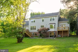 9907 Rosewood Hill Cir, Vienna, VA 22182 - Photo 1