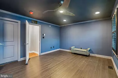 110 NW Market Square NW #24, Vienna, VA 22180 - Photo 31