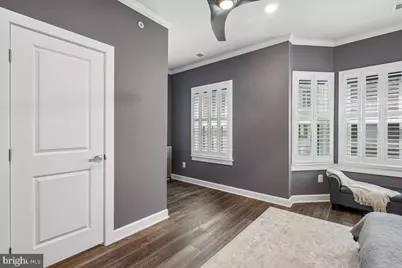 110 NW Market Square NW #24, Vienna, VA 22180 - Photo 19