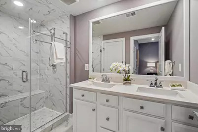 110 NW Market Square NW #24, Vienna, VA 22180 - Photo 27