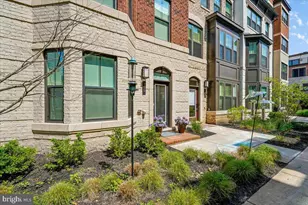 110 Market Square NW, Vienna, VA 22180 - Photo 3
