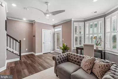 110 NW Market Square NW #24, Vienna, VA 22180 - Photo 5