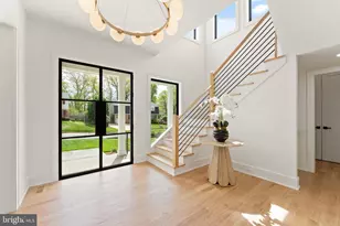 1324 Titania Ln, McLean, VA 22102 - Photo 9