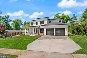 1324 Titania Ln, McLean, VA 22102 - Photo 5