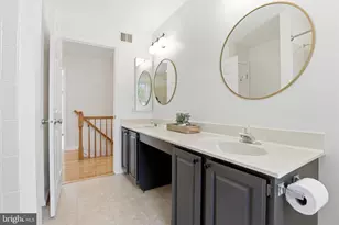 1404 Rock Ridge Ct, Herndon, VA 20170 - Photo 33