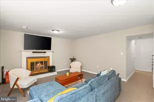 7213 Evanston Rd, Springfield, VA 22150 - Photo 33