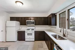 6523 Gretna Green Way, Alexandria, VA 22312 - Photo 5