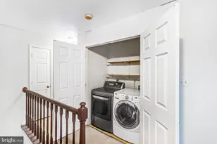 6523 Gretna Green Way, Alexandria, VA 22312 - Photo 9