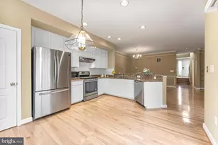 6002 St Hubert Ln, Centreville, VA 20121 - Photo 5