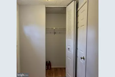 7974 Tyson Oaks Circle, Vienna, VA 22182 - Photo 3