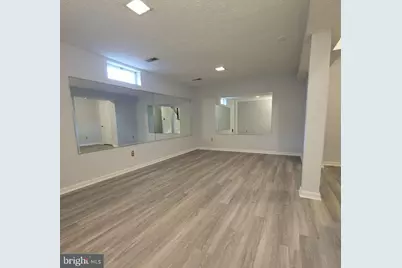 7974 Tyson Oaks Circle, Vienna, VA 22182 - Photo 17