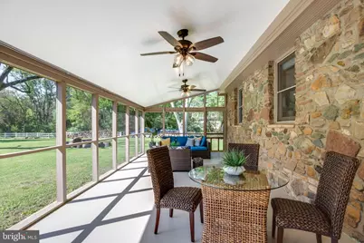 15027 Braddock Road, Centreville, VA 20120 - Photo 45