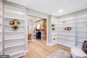 15027 Braddock Rd, Centreville, VA 20120 - Photo 29