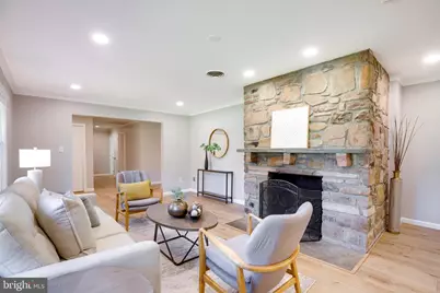 15027 Braddock Road, Centreville, VA 20120 - Photo 17