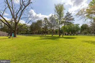 15027 Braddock Rd, Centreville, VA 20120 - Photo 75