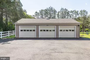 15027 Braddock Rd, Centreville, VA 20120 - Photo 9