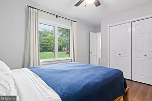 4441 Village Dr, Fairfax, VA 22030 - Photo 43