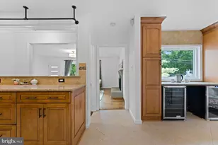 4441 Village Dr, Fairfax, VA 22030 - Photo 39