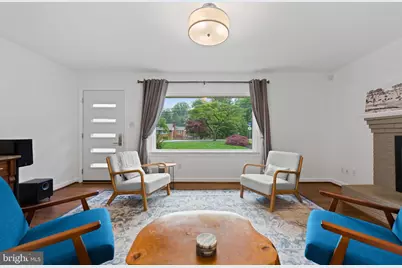 4441 Village Drive, Fairfax, VA 22030 - Photo 15
