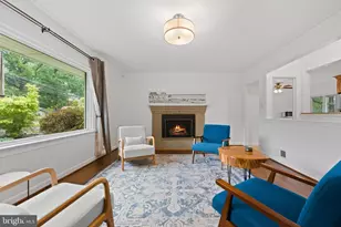 4441 Village Dr, Fairfax, VA 22030 - Photo 11