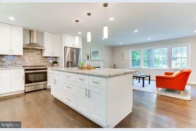 9112 Santayana Drive, Fairfax, VA 22031 - Photo 9