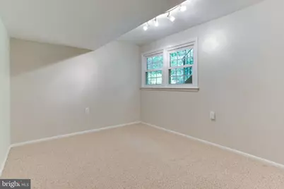 9112 Santayana Drive, Fairfax, VA 22031 - Photo 27