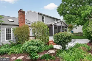 3409 Cotton Top Ct, Fairfax, VA 22033 - Photo 37