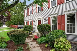 3409 Cotton Top Ct, Fairfax, VA 22033 - Photo 3