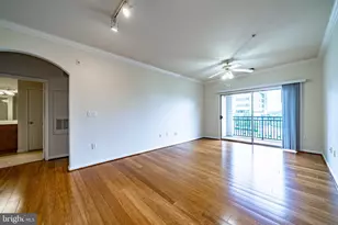 12929 Centre Park Cir, Herndon, VA 20171 - Photo 9
