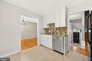 5420 Brixham Ct, Burke, VA 22015 - Photo 11