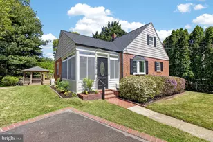 7128 Parkview Ave, Falls Church, VA 22042 - Photo 1
