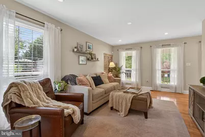13193 Rover Glen Court, Herndon, VA 20171 - Photo 9